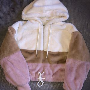 Ice Cream Puffy So Soft Pullover